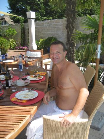 Fussball 011.jpg   35kb   26.03.2021 22:38:03